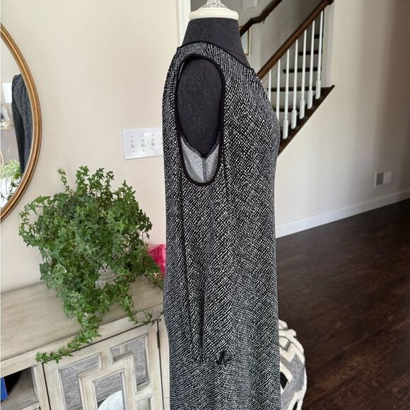Black and white dress size xs - Picture 3 of 5